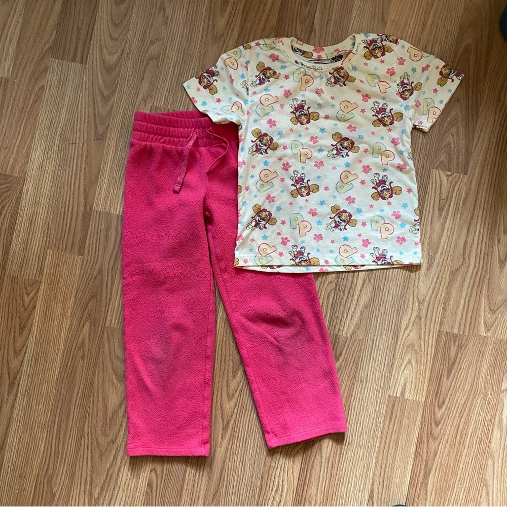 Girls 2 Piece Top and Bottom Set: Size 6X